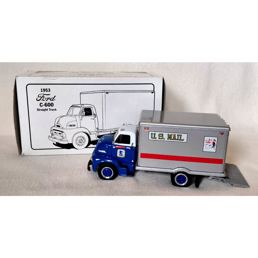 1953 FIRST GEAR Ford C-600 DIE CAST METAL Straight Truck U.S. MAIL 1:34 SCALE